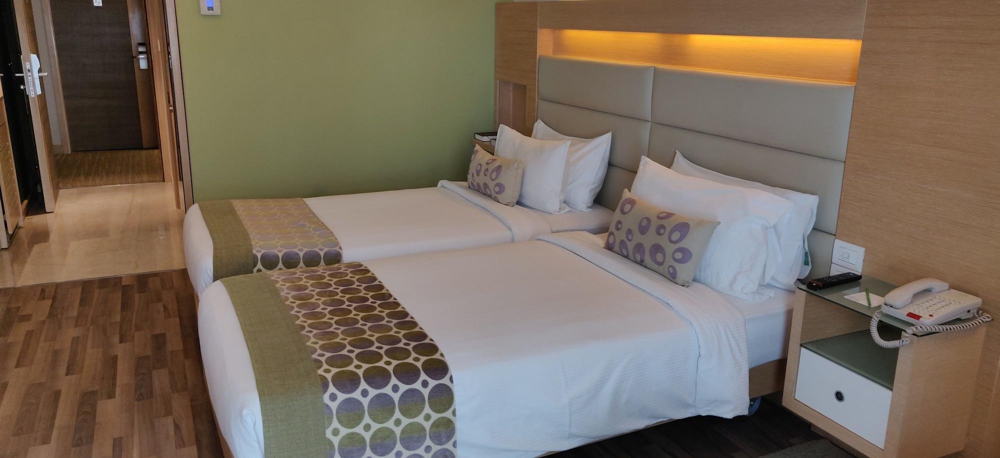 Отель Pullman Chennai Anna Salai - Premium Brand By Accor Экстерьер фото