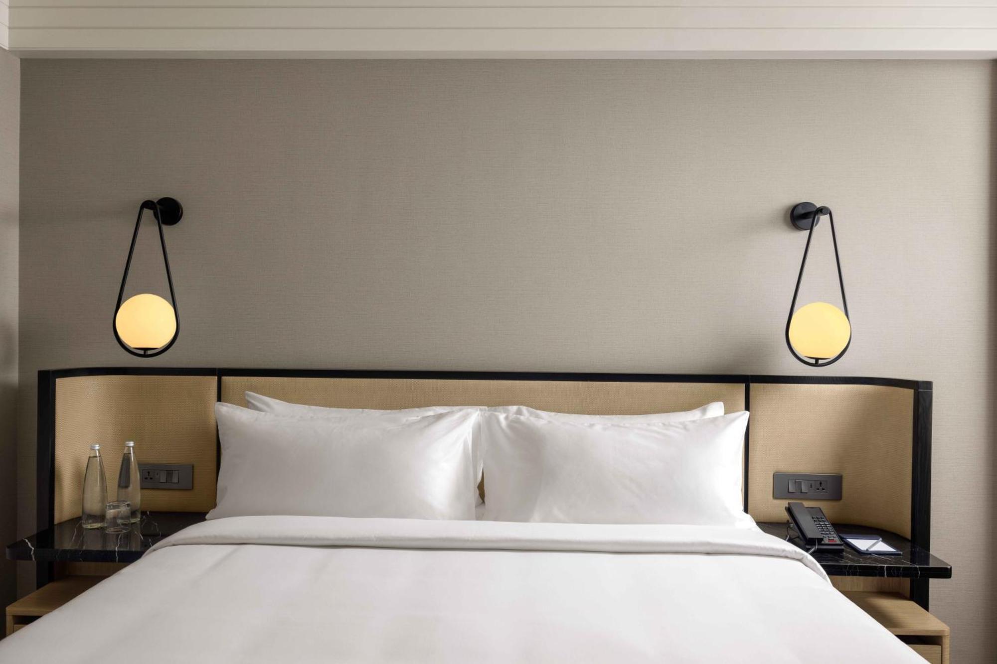 Отель Pullman Chennai Anna Salai - Premium Brand By Accor Экстерьер фото