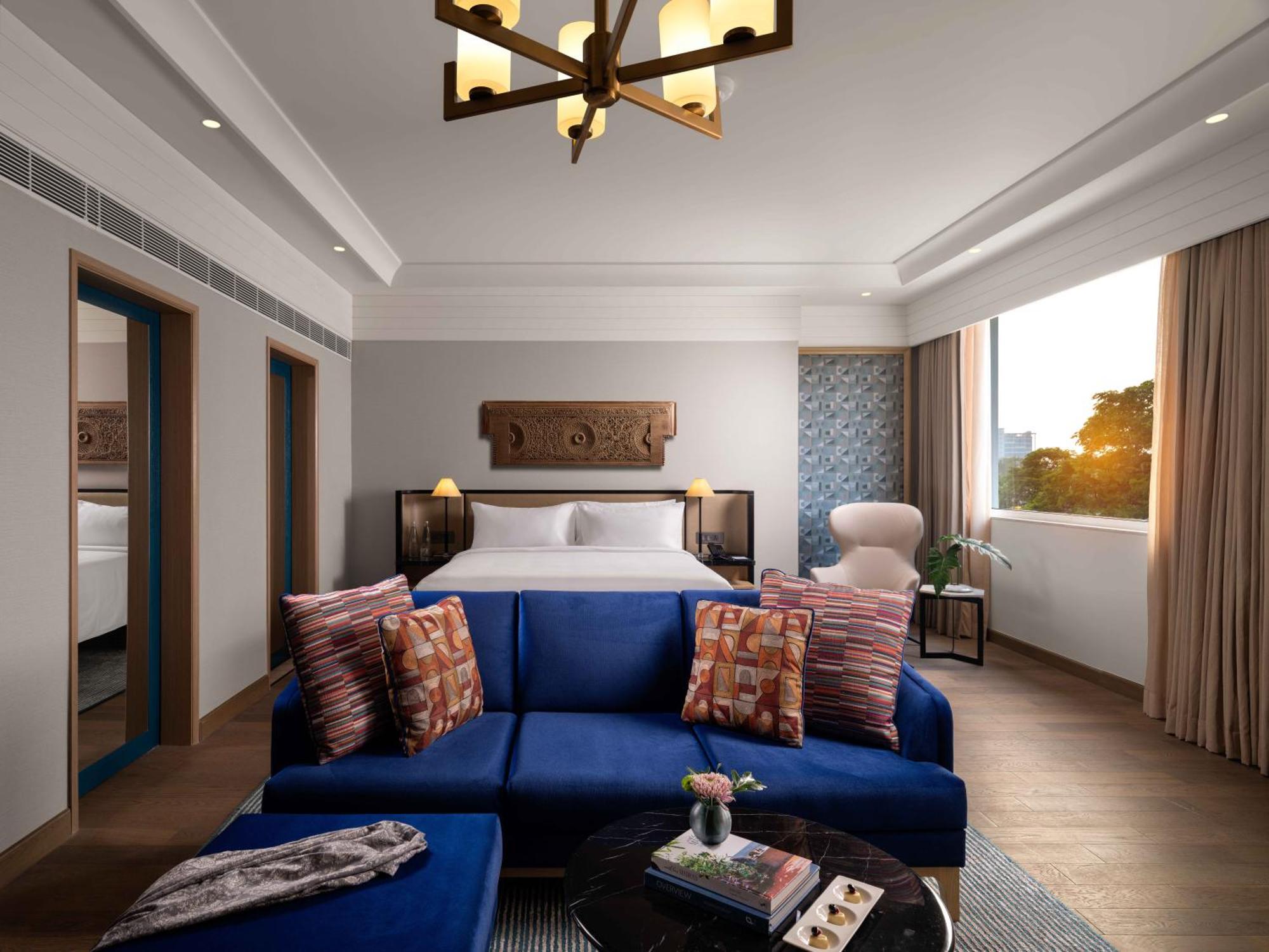 Отель Pullman Chennai Anna Salai - Premium Brand By Accor Экстерьер фото