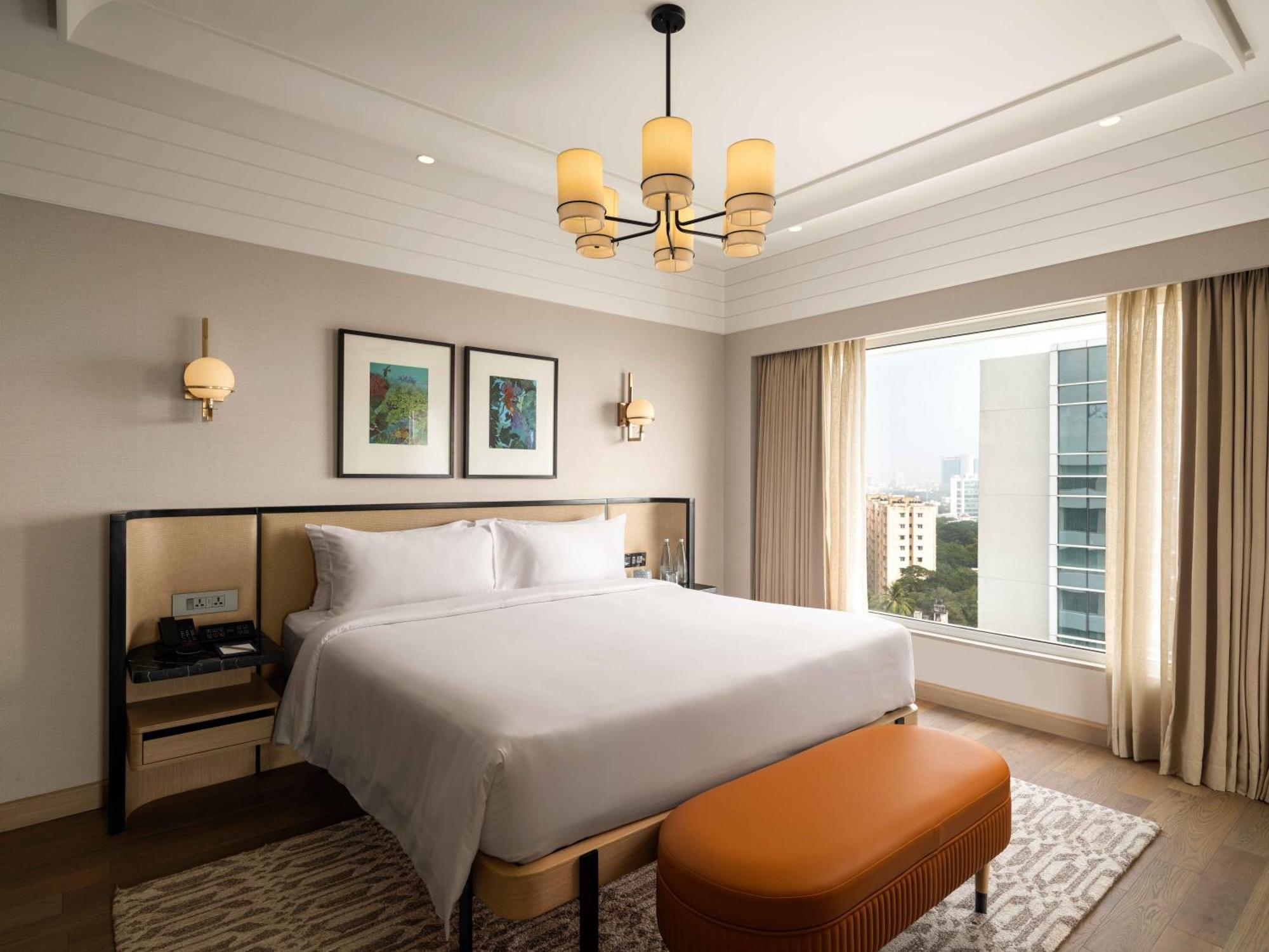 Отель Pullman Chennai Anna Salai - Premium Brand By Accor Экстерьер фото