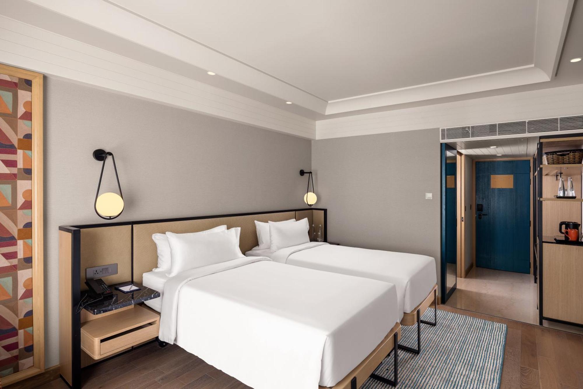 Отель Pullman Chennai Anna Salai - Premium Brand By Accor Экстерьер фото