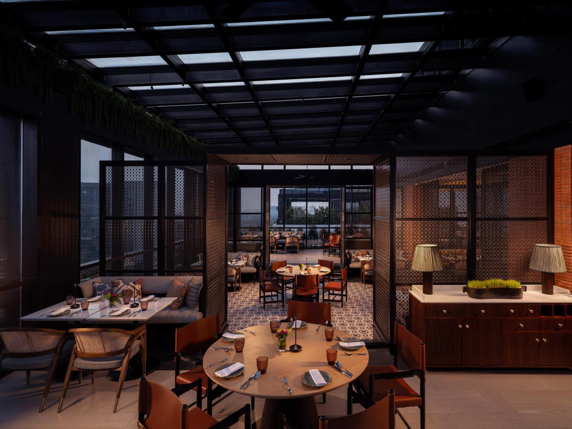 Отель Pullman Chennai Anna Salai - Premium Brand By Accor Экстерьер фото